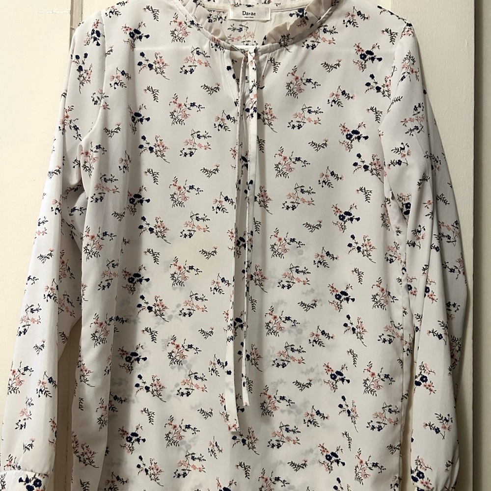 Patterned blouse